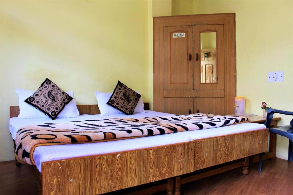 Upclimb Longstay For Bus Or Taxi Only Guests Manāli Exterior foto